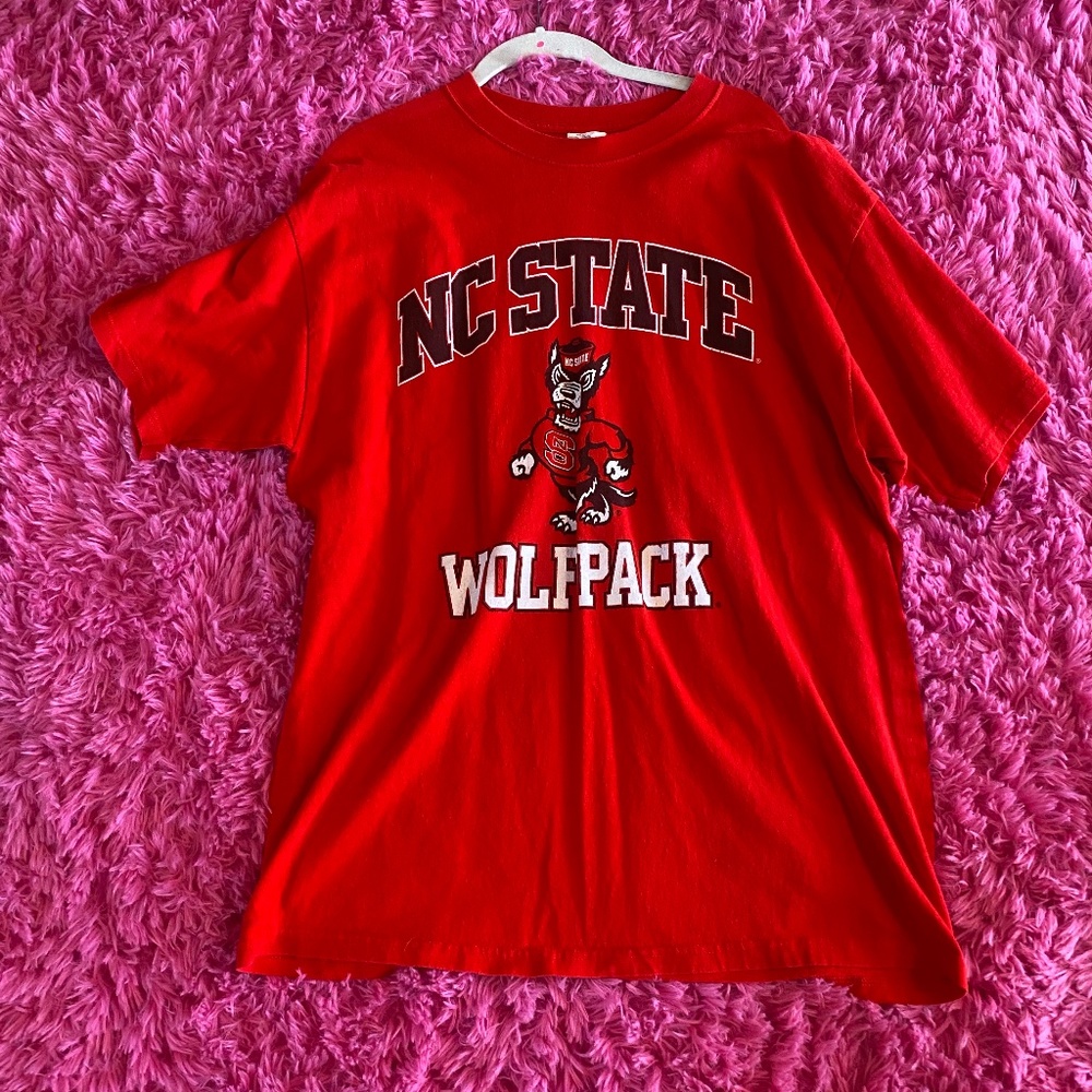 NC State t-shirt. Size XL
